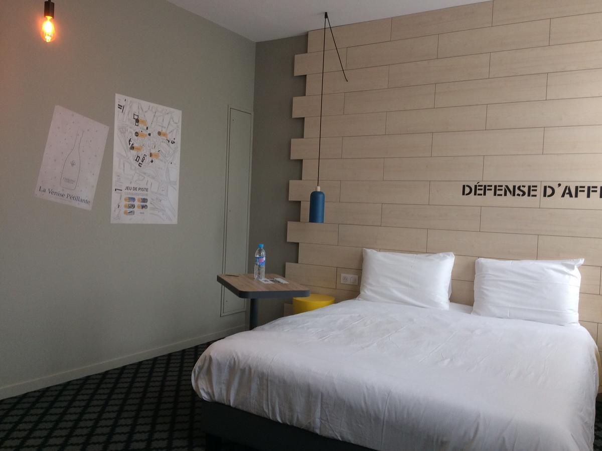 Ibis Styles Chalons En Champagne Centre Hotel Exterior foto