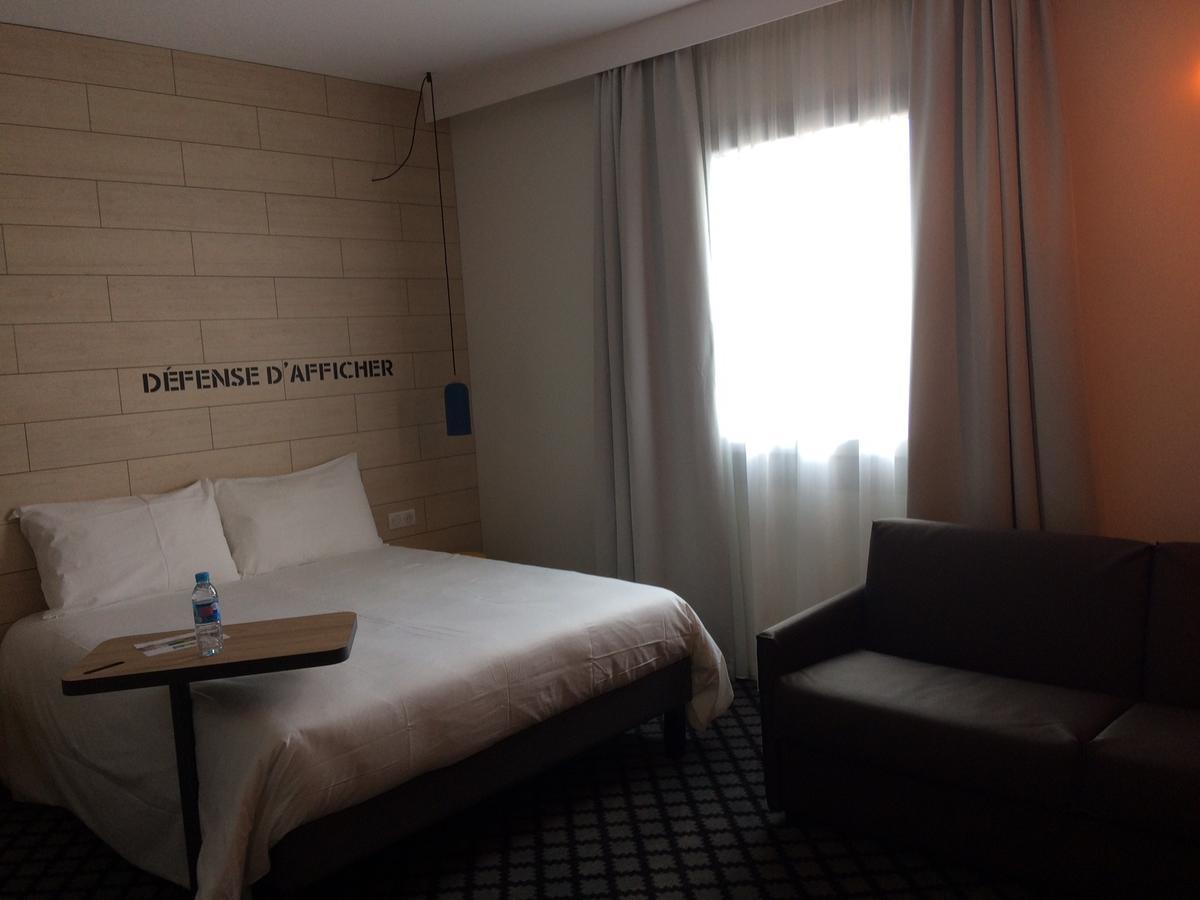 Ibis Styles Chalons En Champagne Centre Hotel Exterior foto